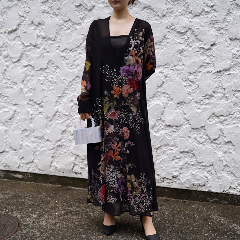 Ameri VINTAGE（アメリ ヴィンテージ）UND 2WAY DARIA V NECK DRESS  