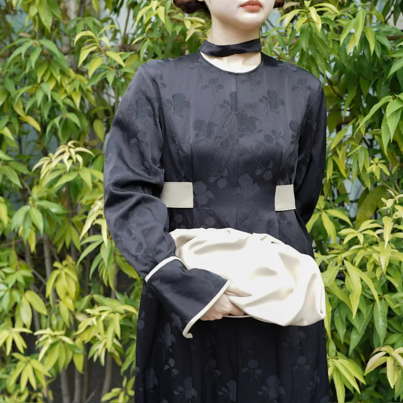 CLANE（クラネ）VINTAGE FLOWER SATIN DRESS（ブラック/1）
