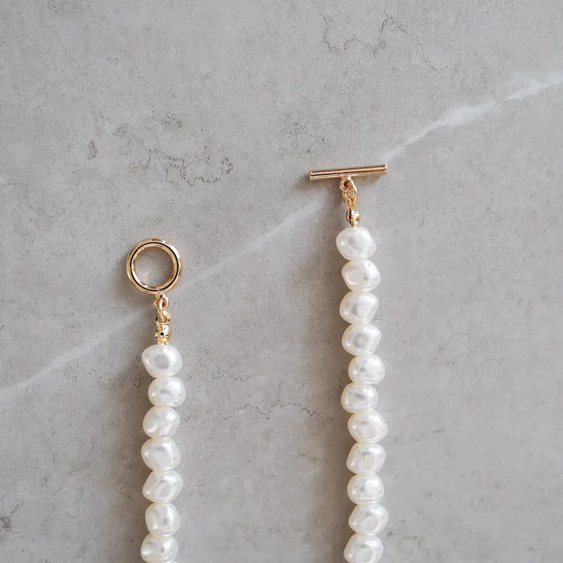 NO BRAND（ノーブランド）パールYシェイプネックレス