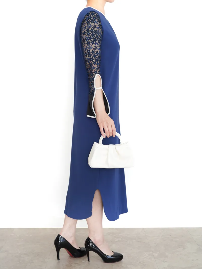 Mame Kurogouchi（マメ クロゴウチ）  チュールエンブロイダードIラインドレス（ブルー/サイズ1）全身側面