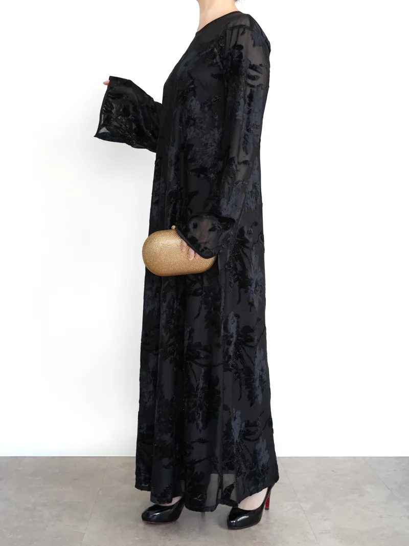 Ameri VINTAGE（アメリ ヴィンテージ）SHEER JACQUARD A LINE DRESS（ブラック/M）モデル側面