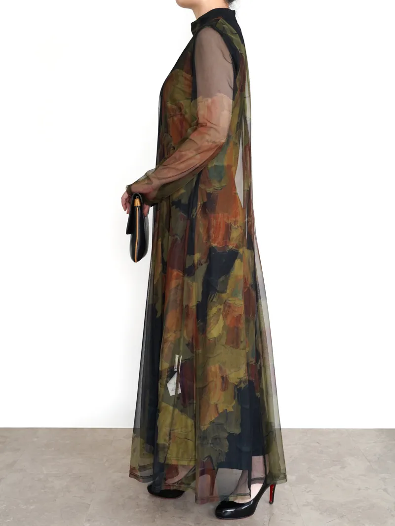 Ameri VINTAGE（アメリ ヴィンテージ）UND GYPSUM ART DRESS 26SS（カーキ/M）モデル全身側面