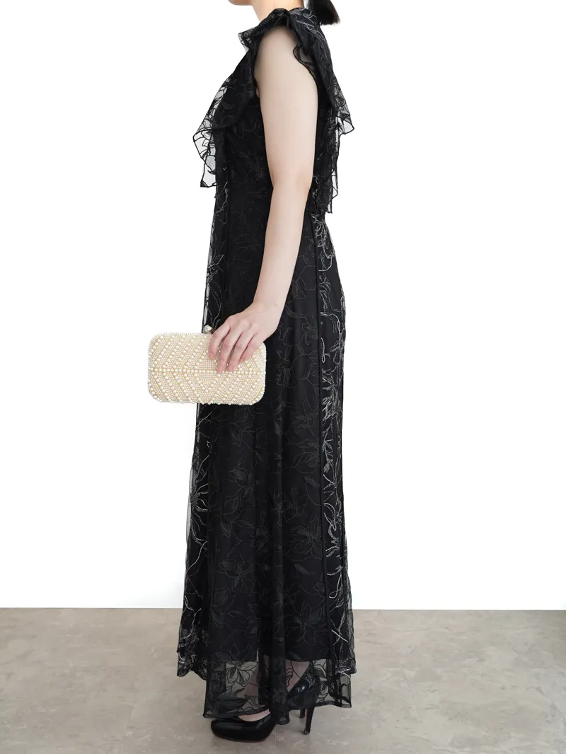 Ameri VINTAGE（アメリ ヴィンテージ）GLITTER LACE DRAPE FRILL DRESS（ブラック/M）モデル全身側面