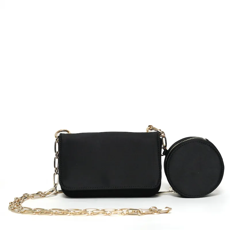 IENA（イエナ）サテンチェーンバッグ（ブラック）